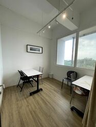Parkway Centre (D15), Office #454695211